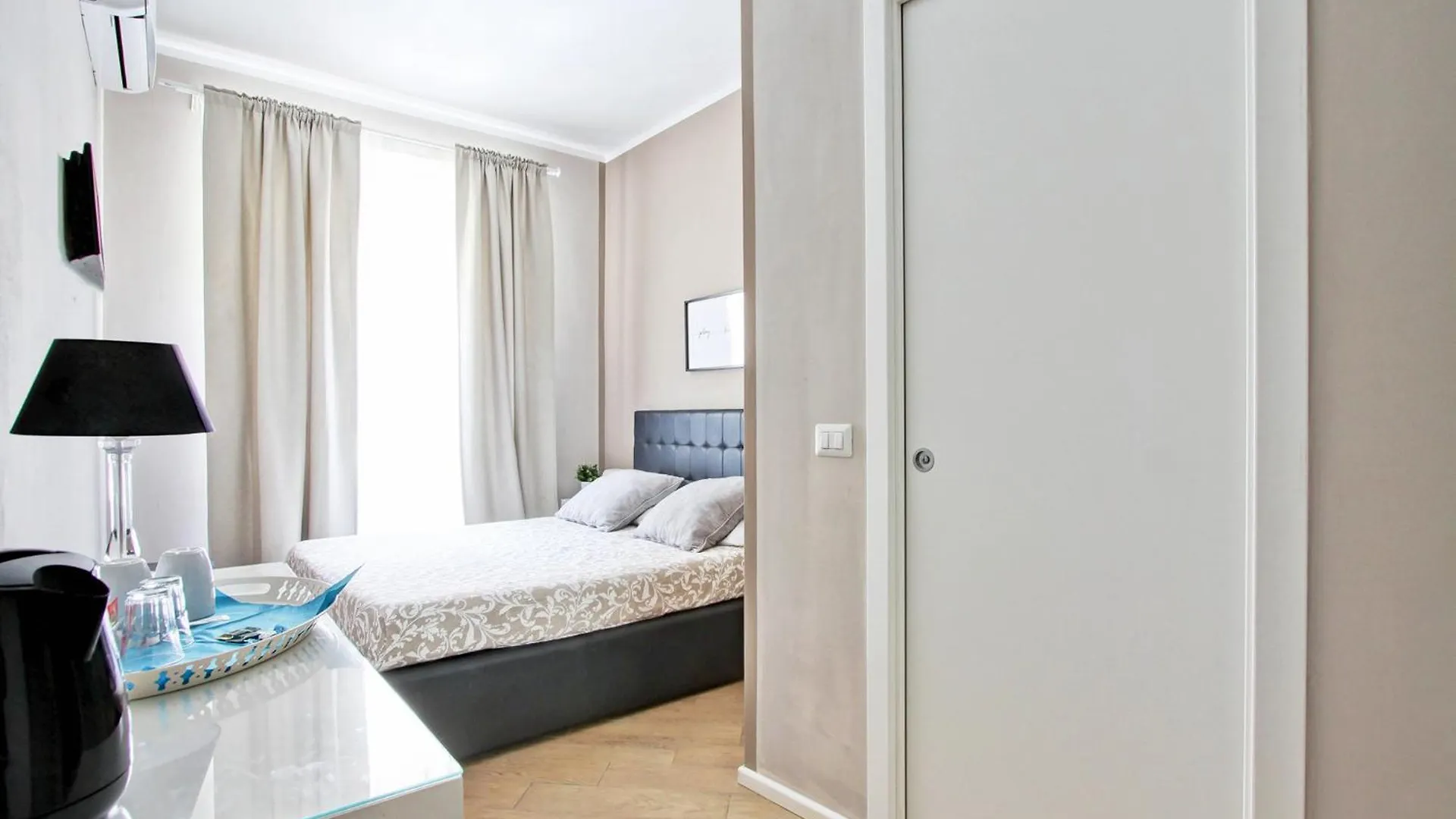 ** Guest house Vatican Leone IV Rome Italy